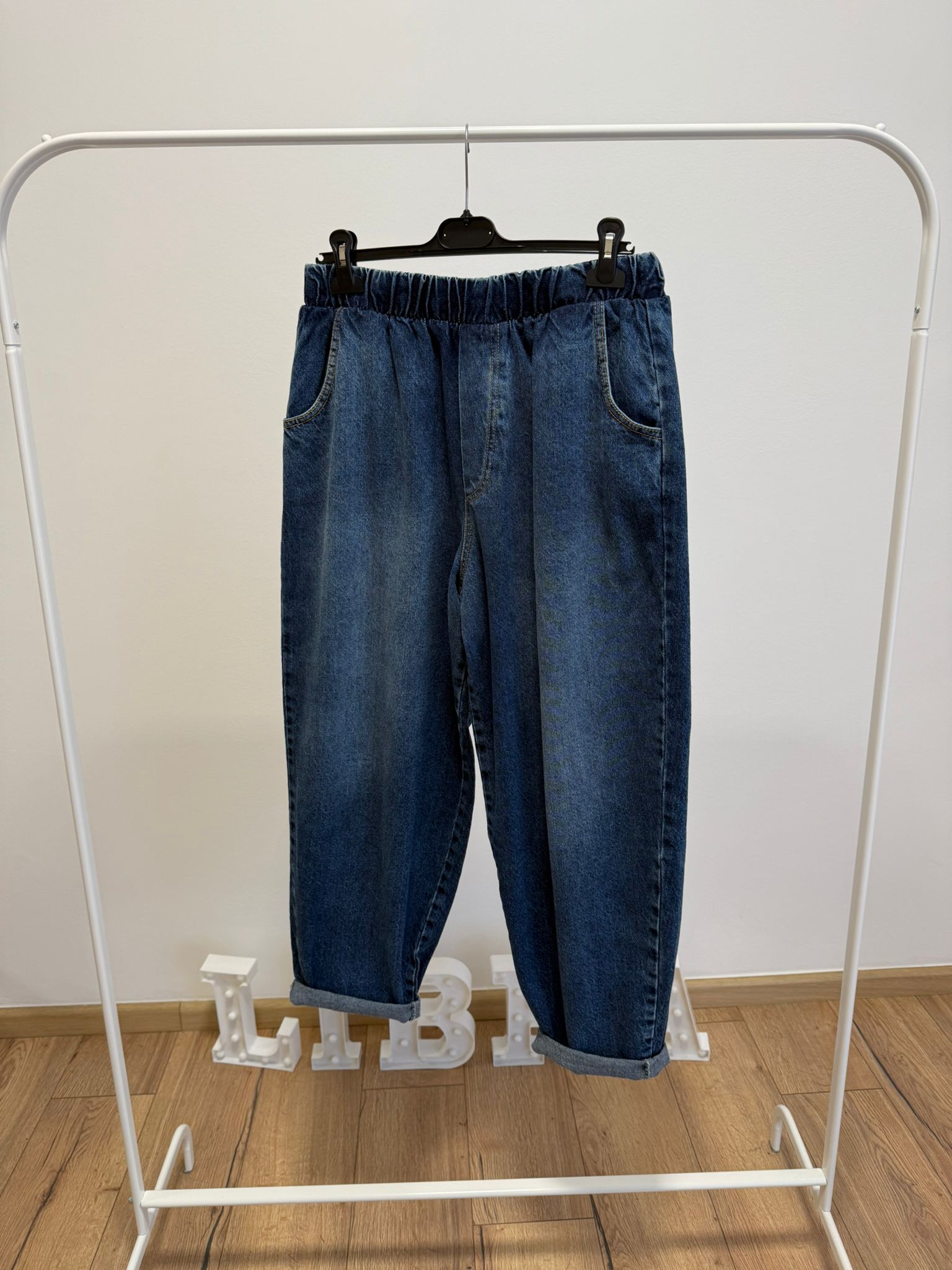Jeans Egg