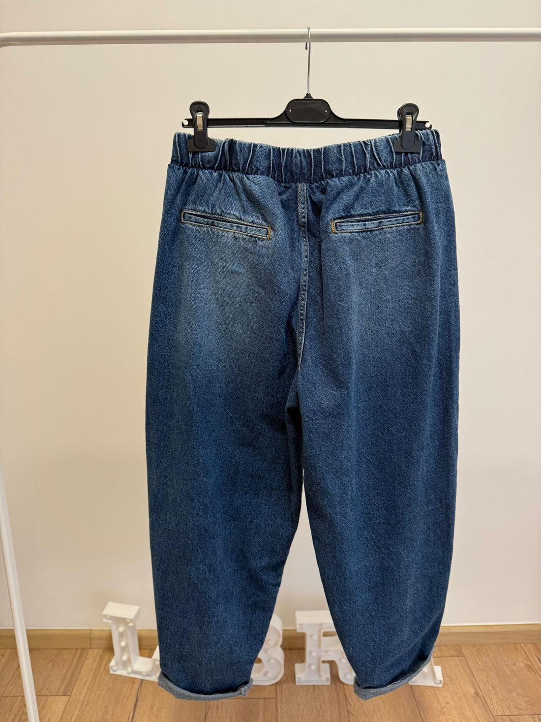 Jeans Egg