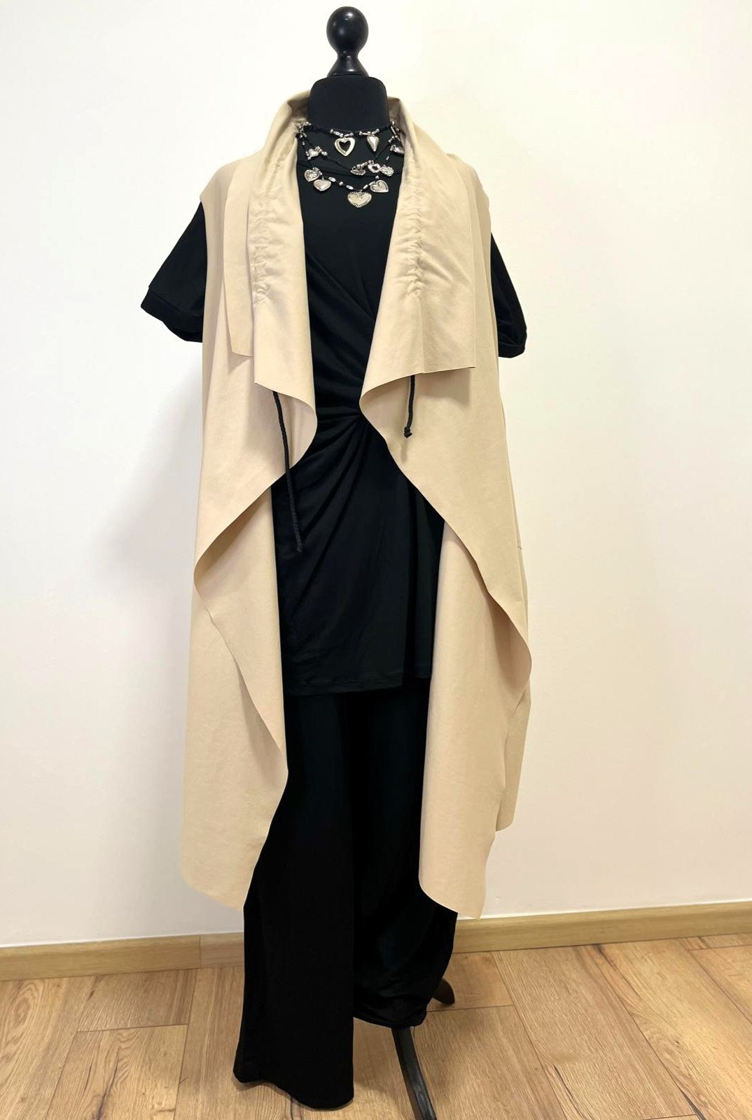 COMPLETO LISA COLORE NERO