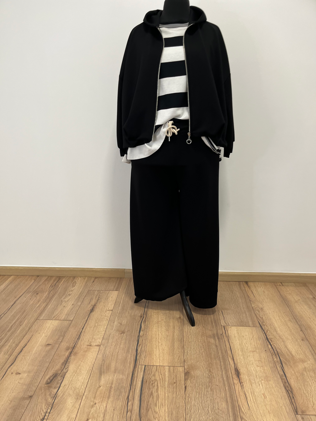 PANTALONE TUTA VALENTINA