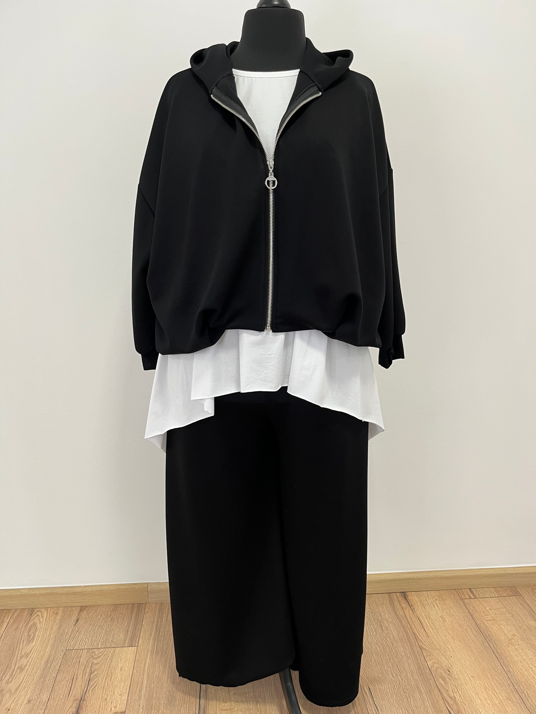 PANTALONE TUTA VALENTINA