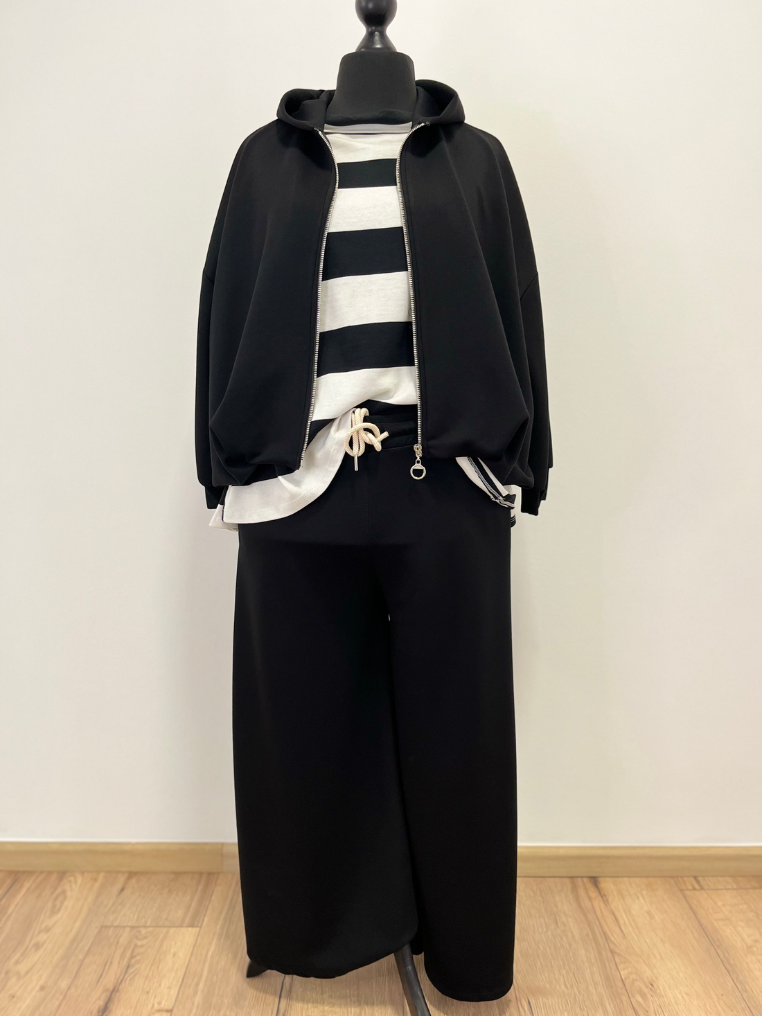 PANTALONE TUTA VALENTINA